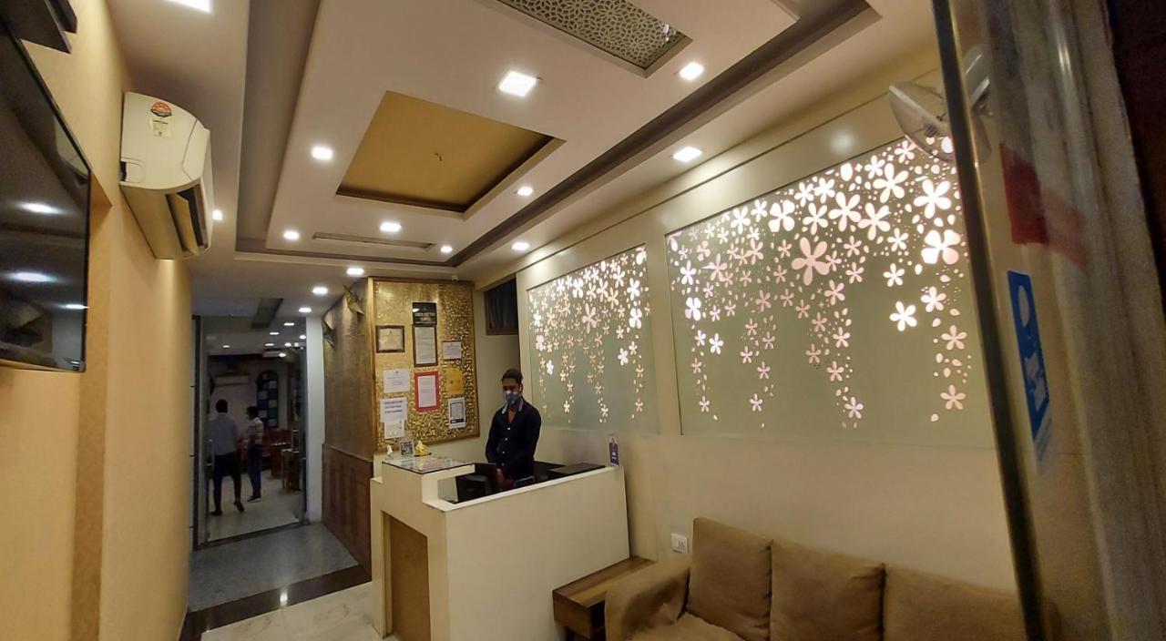 Hotel Reeve Inn ジャイプール エクステリア 写真