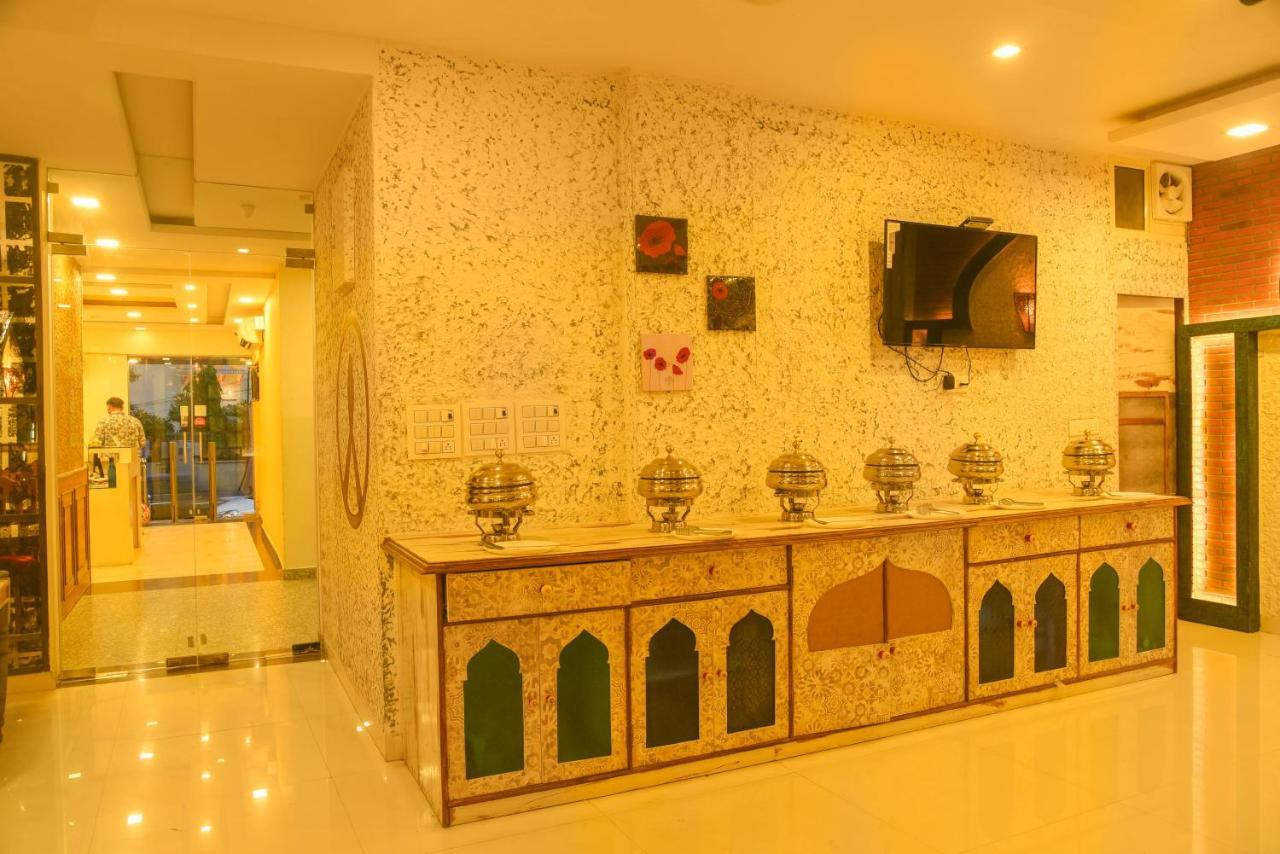 Hotel Reeve Inn ジャイプール エクステリア 写真